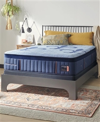 Stearns & Foster Lux Hybrid Firm 14.5" King Mattress
