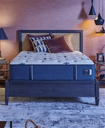 Stearns & Foster Studio Medium 14" Full Mattress